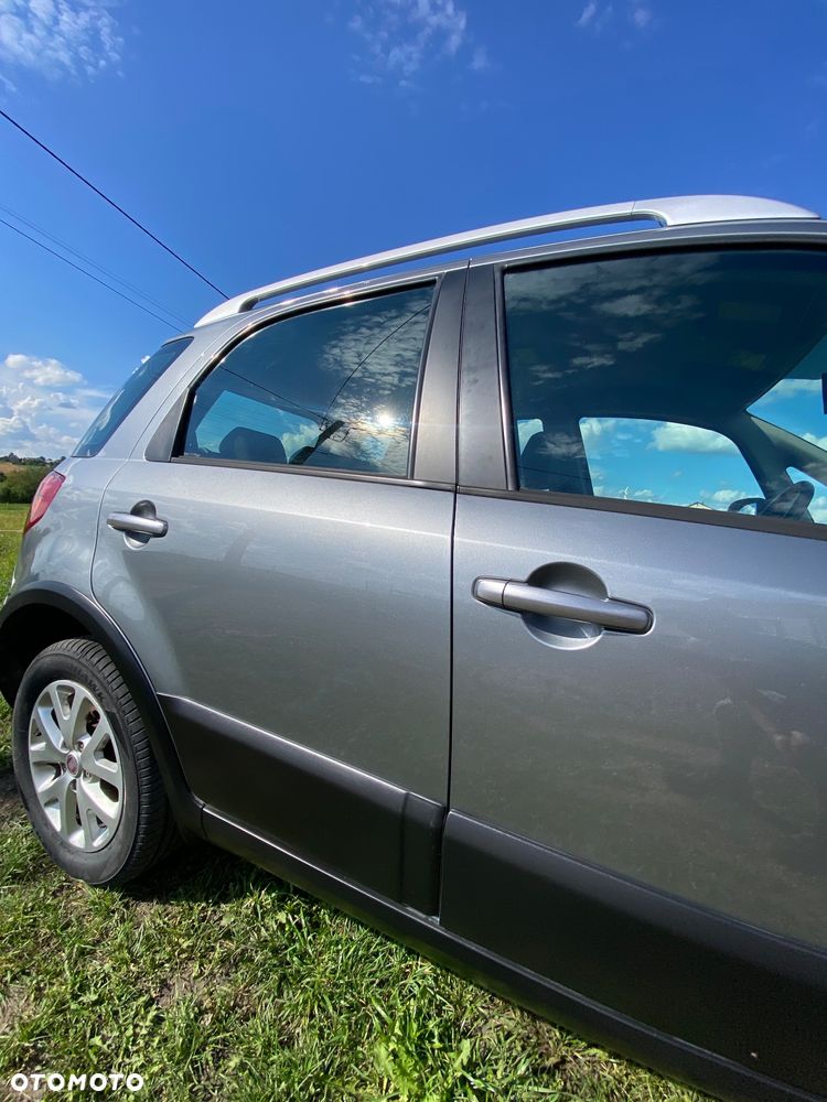 Fiat Sedici 1.6 16V 4x4 Emotion - 23