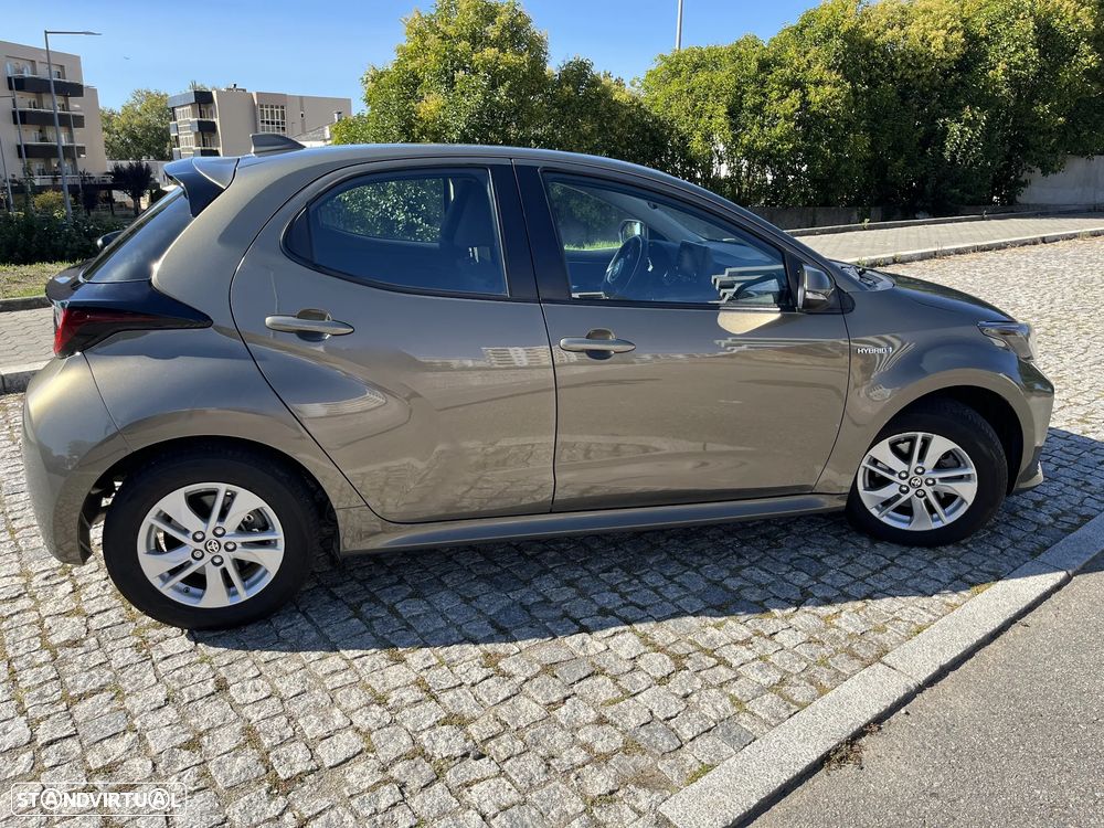 Toyota Yaris 1.5 HDF Comfort Plus - 10
