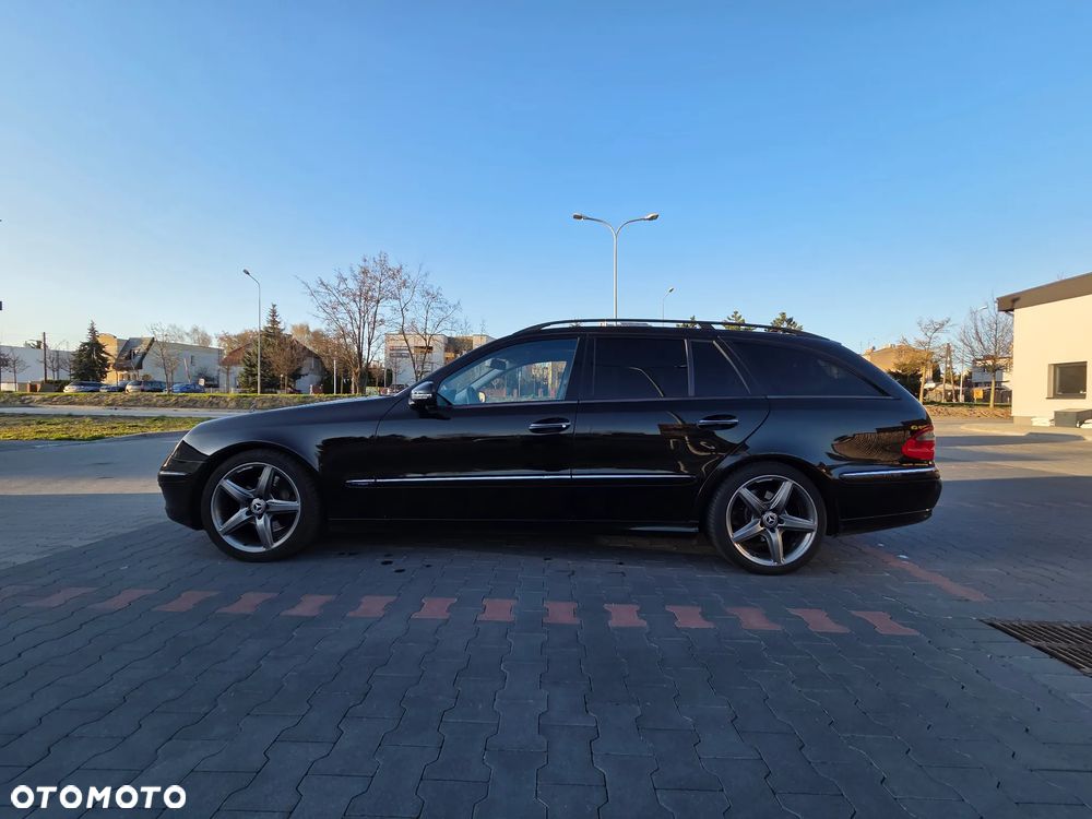 Mercedes-Benz Klasa E 350 T Avantgarde - 29