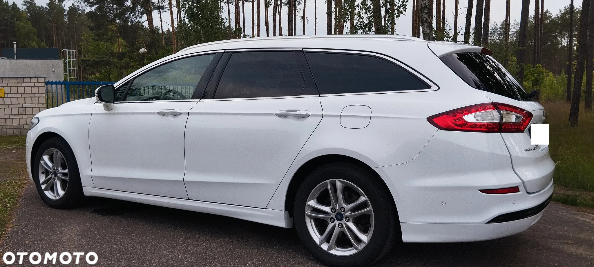 Ford Mondeo 1.6 TDCi ECOnetic Start-Stopp Titanium - 22