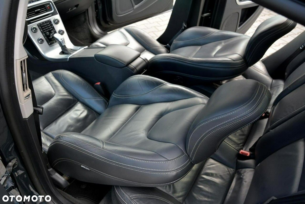 Volvo S60 - 24