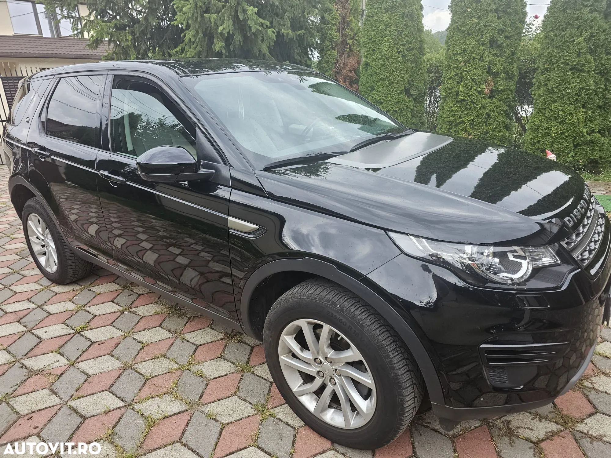 Land Rover Discovery - 26