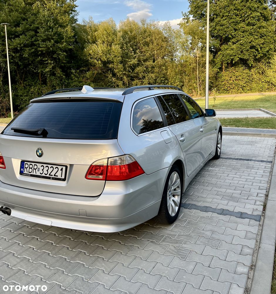 BMW Seria 5 525d - 3