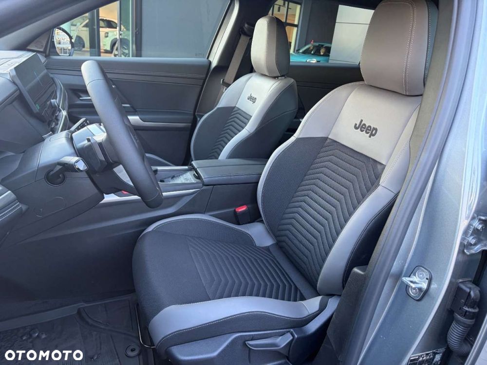 Jeep Compass - 9