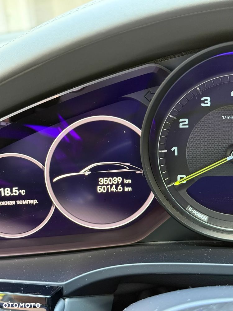 Porsche Cayenne E-Hybrid Platinum Edition - 7