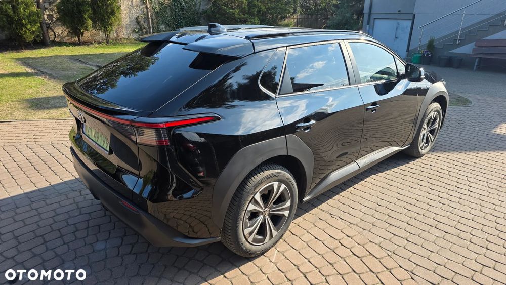 Toyota bZ4X Comfort - 16