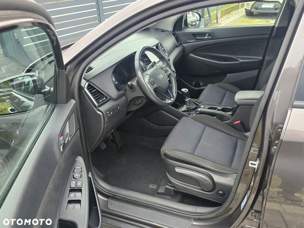 Hyundai Tucson blue 1.7 CRDi 2WD Trend - 6