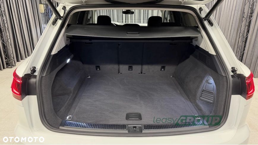 Volkswagen Touareg 3.0 V6 TDI SCR 4Mot Elegance - 17