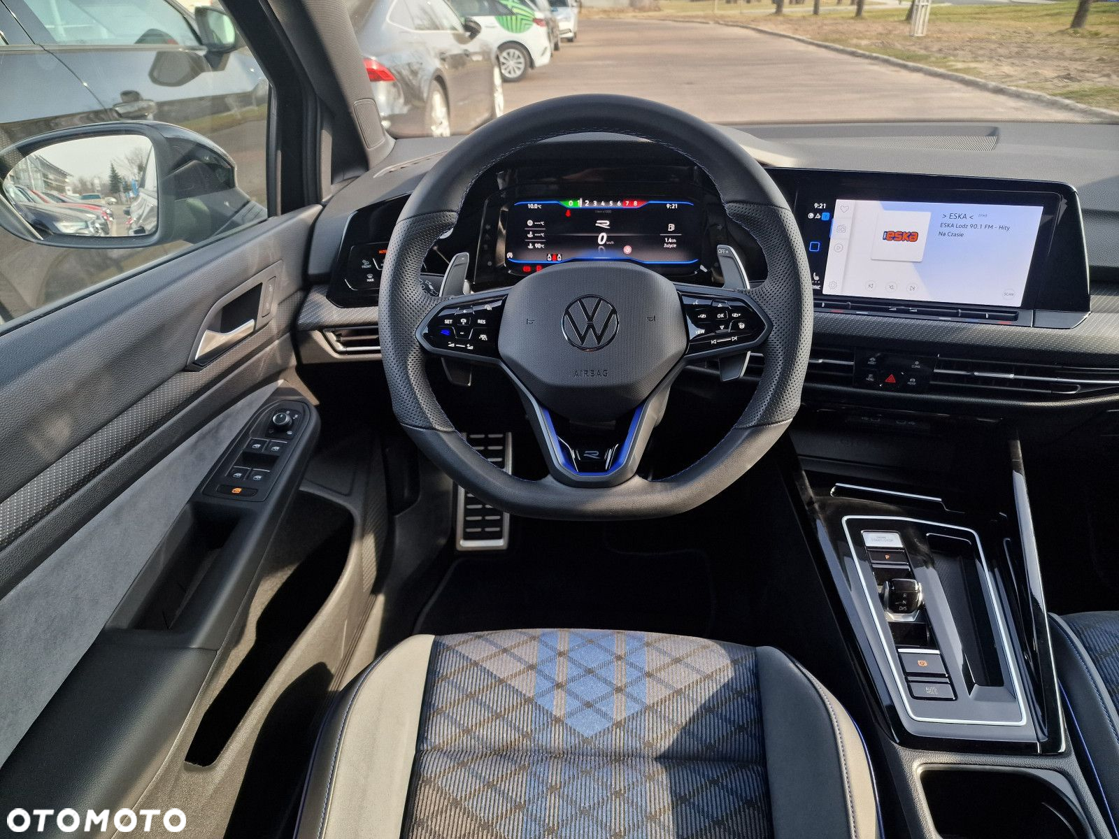 Volkswagen Golf - 19