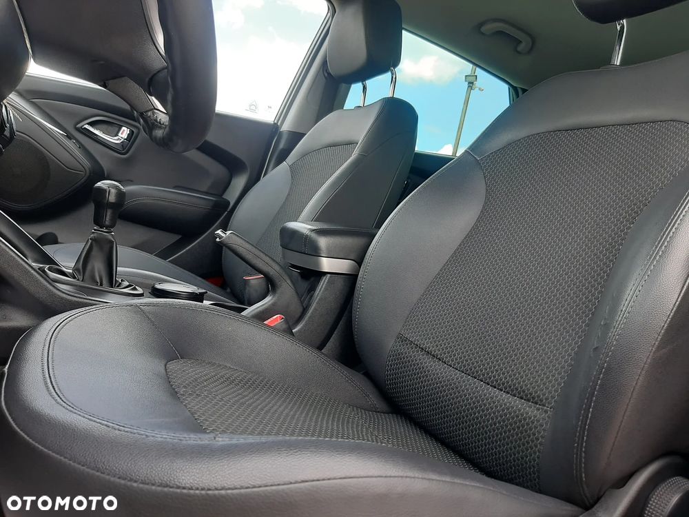 Hyundai ix35 2.0 2WD Style - 28