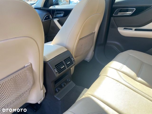Jaguar F-Pace 2.0 i4D AWD Prestige - 21