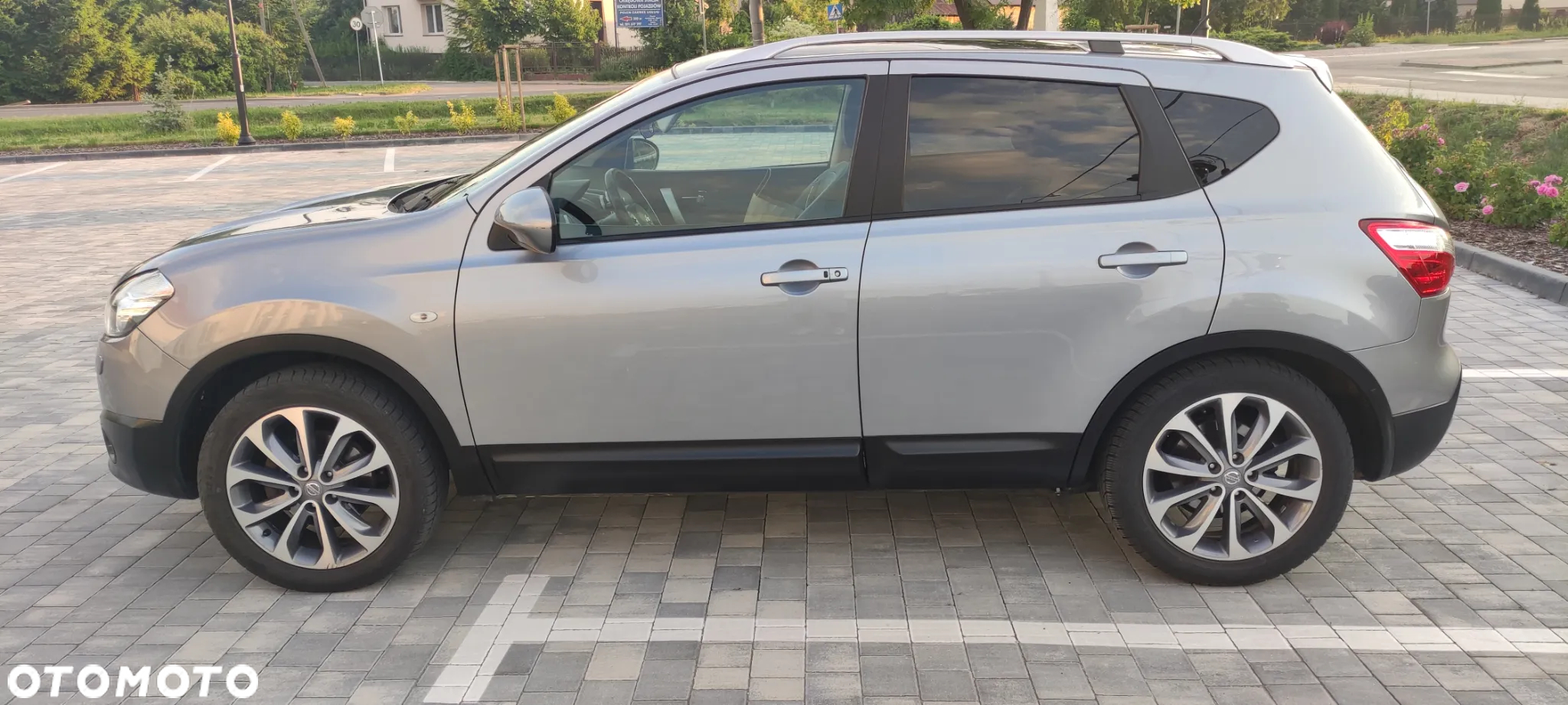 Nissan Qashqai 2.0 dCi 4 x 4 DPF acenta - 12