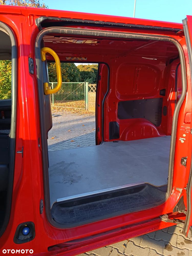 Peugeot Expert - 12