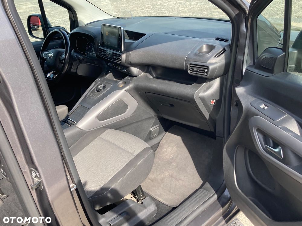 Toyota Proace City Verso 1.5 D-4D Business - 20