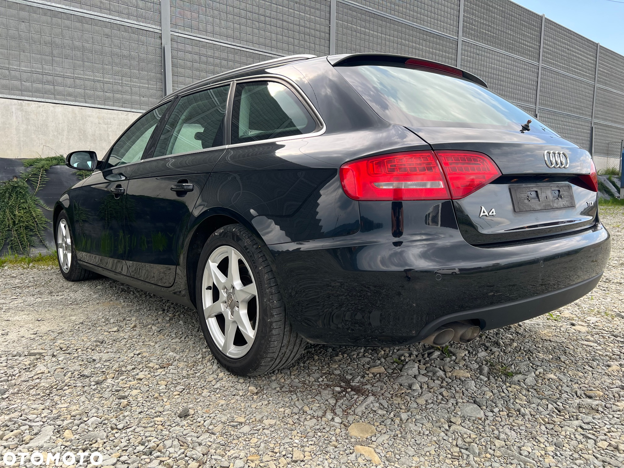 Audi A4 Avant 2.0 TDI DPF multitronic Attraction - 11