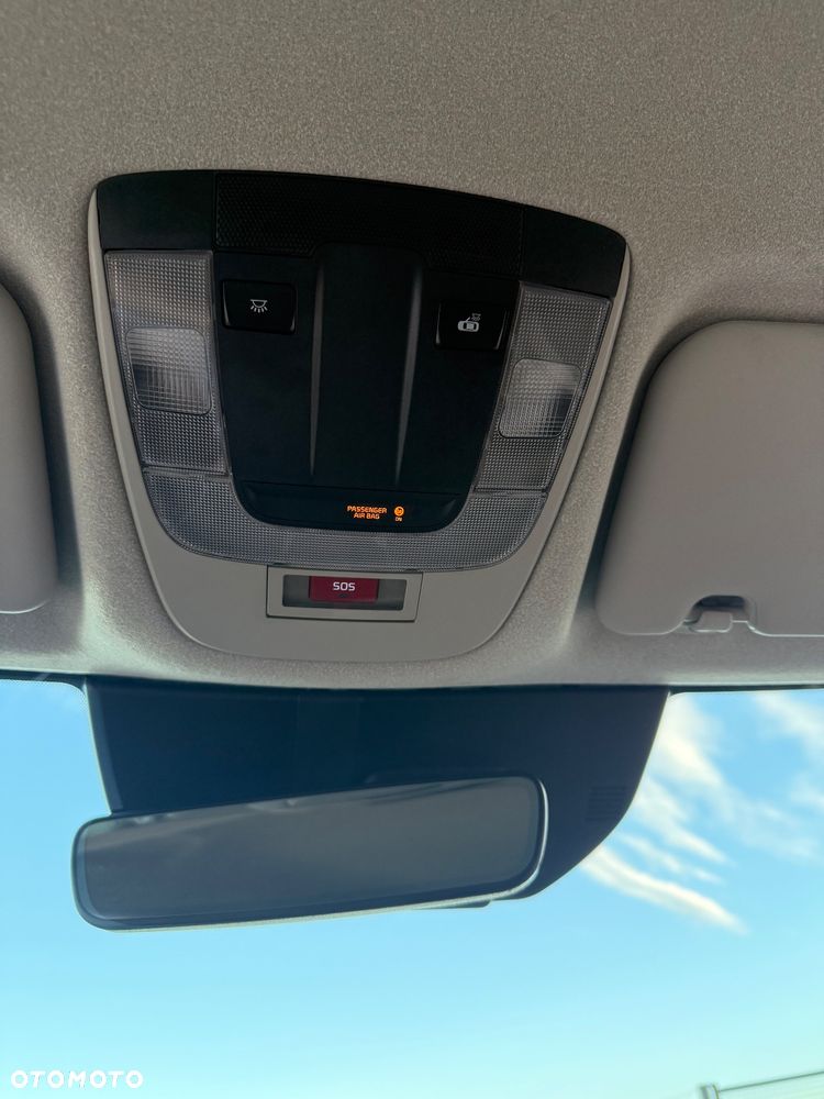 Kia Niro 1.6 GDI Hybrid L - 28