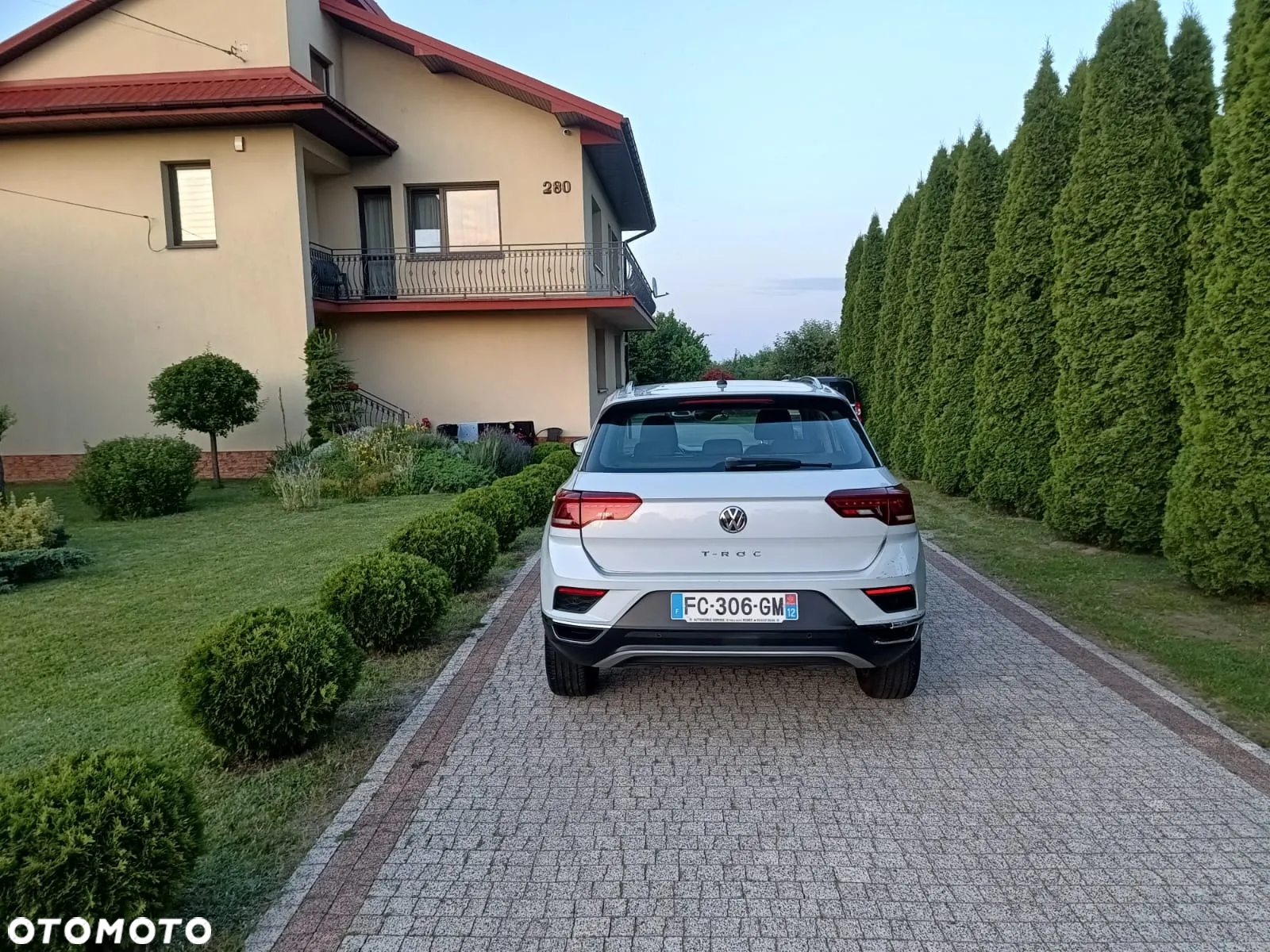Volkswagen T-Roc - 5