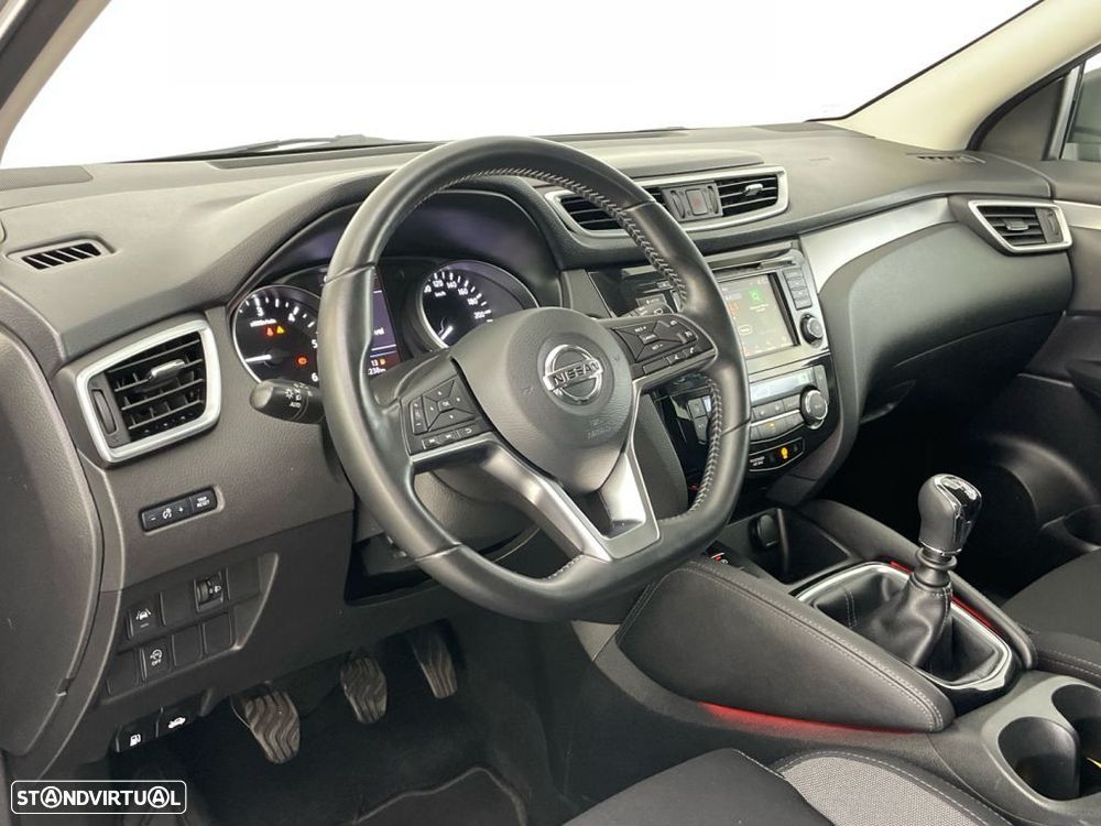 Nissan Qashqai 1.5 dCi N-Connecta - 15