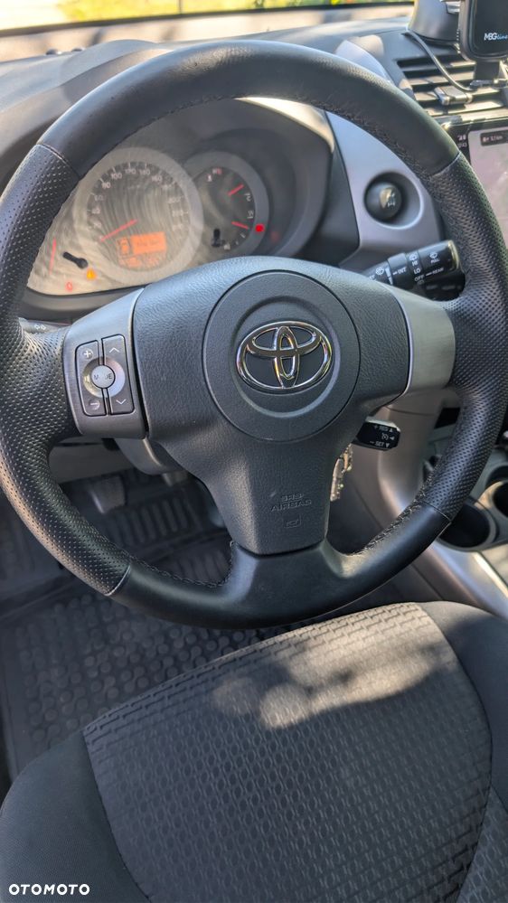Toyota RAV4 2.2 D-CAT 4x4 Sol - 18