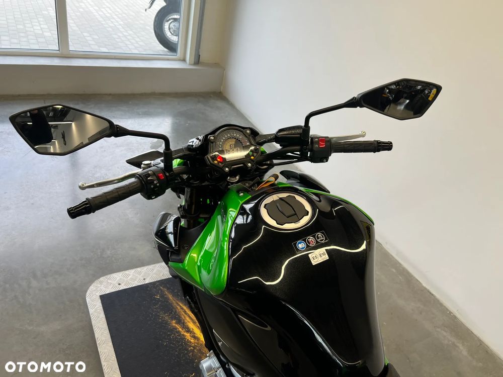 Kawasaki Z 900 - 11