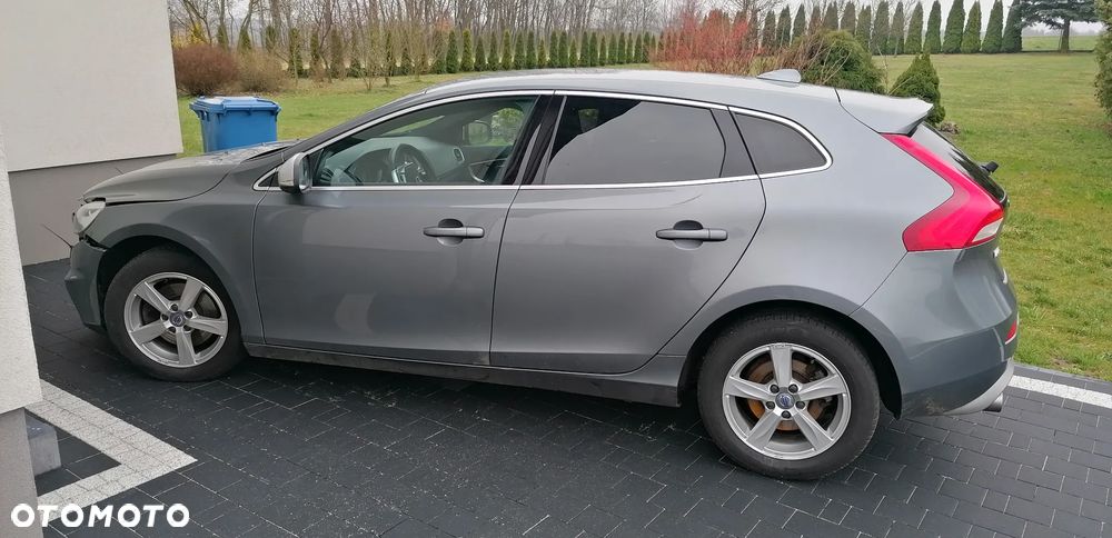 Volvo V40 T3 RDesign - 6