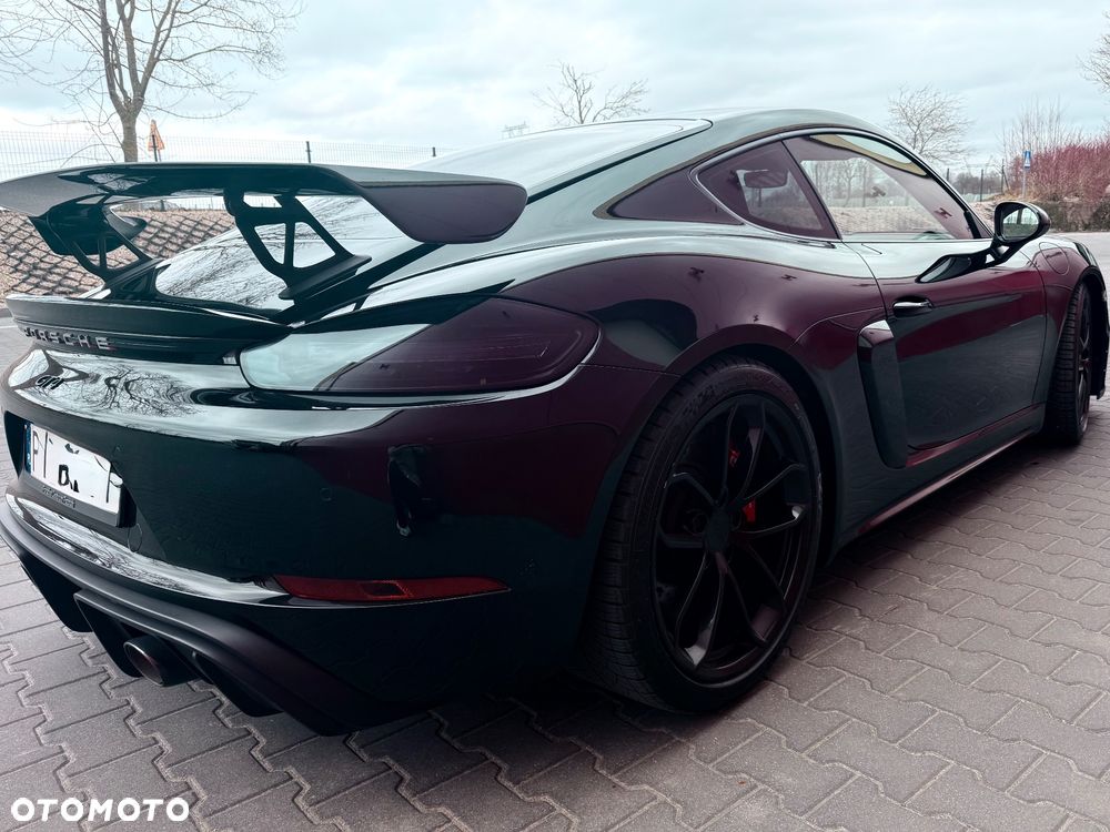 Porsche 718 Cayman - 8