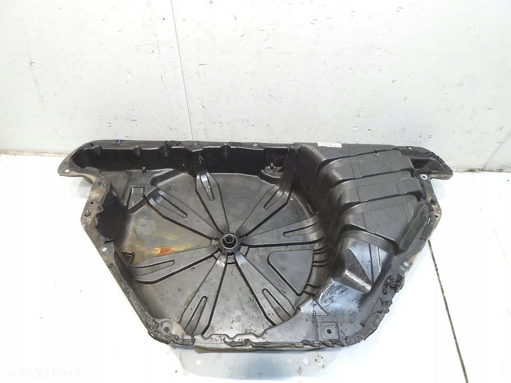 WKŁAD KOŁA ZAPASOWEGO RENAULT SCENIC III 8200890248 - 8