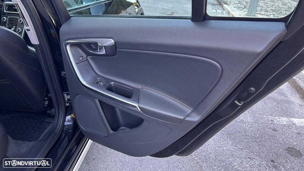 Volvo S60 - 23