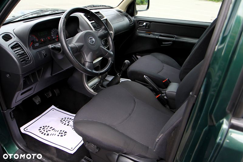 Nissan Terrano - 7