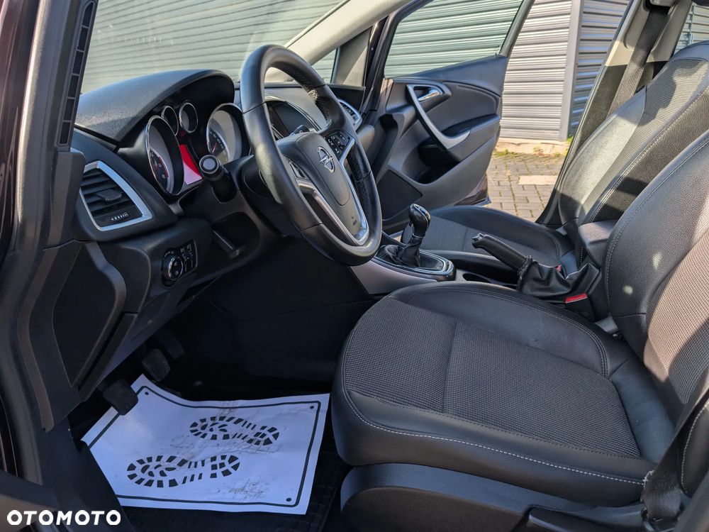 Opel Astra 1.4 Turbo - 34
