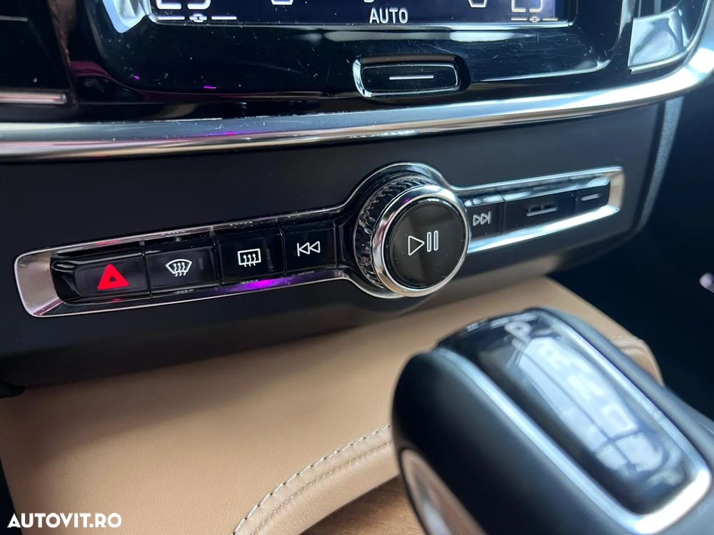 Volvo V90 D4 Inscription - 12