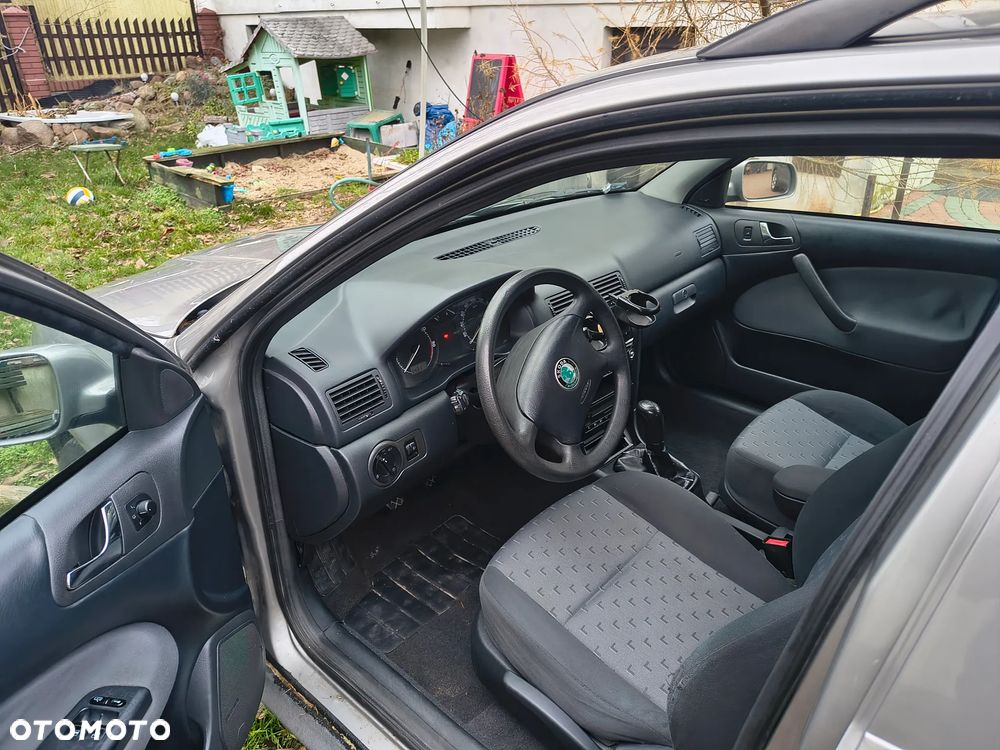 Skoda Octavia 1.9 TDI Tour - 4