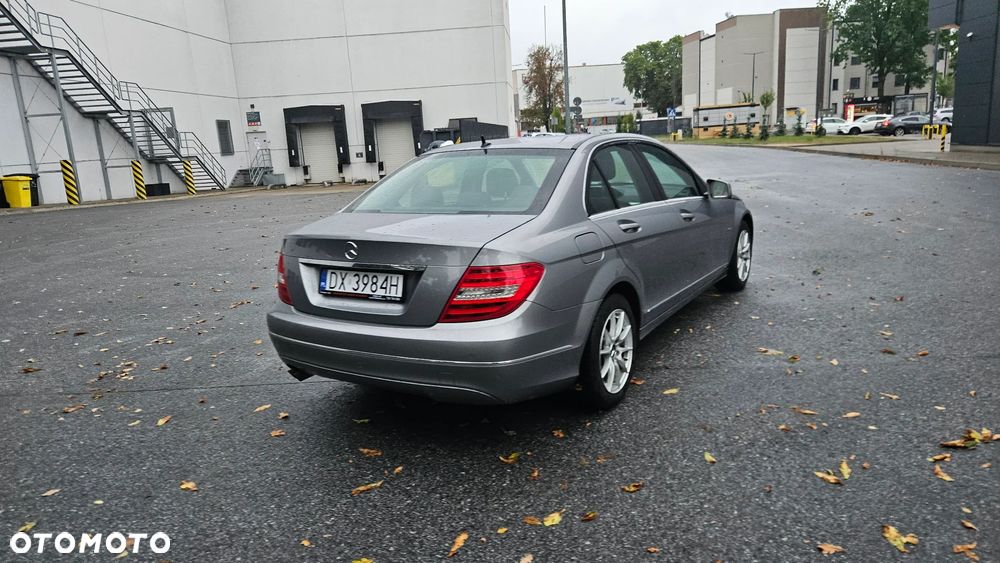 Mercedes-Benz Klasa C 180 BlueEFFICIENCY Avantgarde - 15