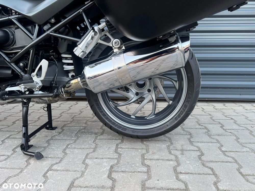 BMW R - 19