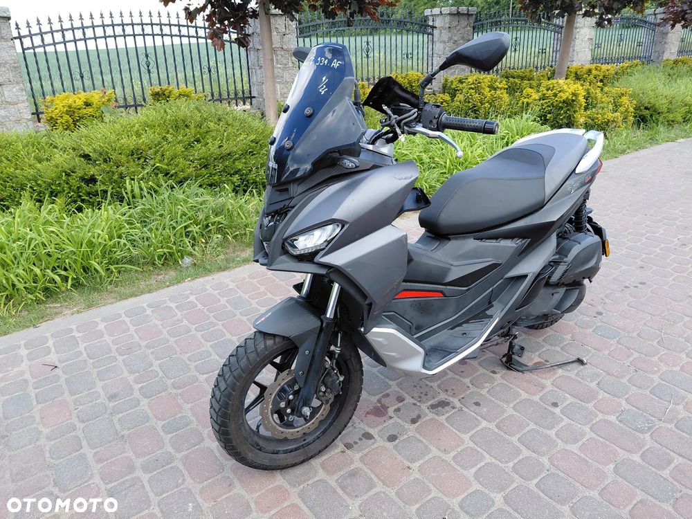 Aprilia SR - 2
