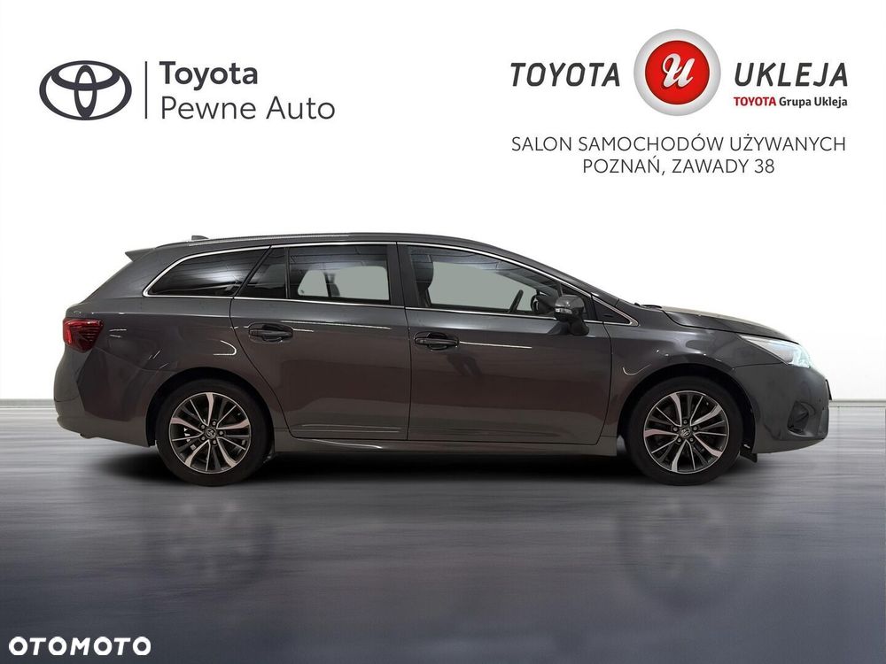 Toyota Avensis 2.0 D-4D Premium - 5