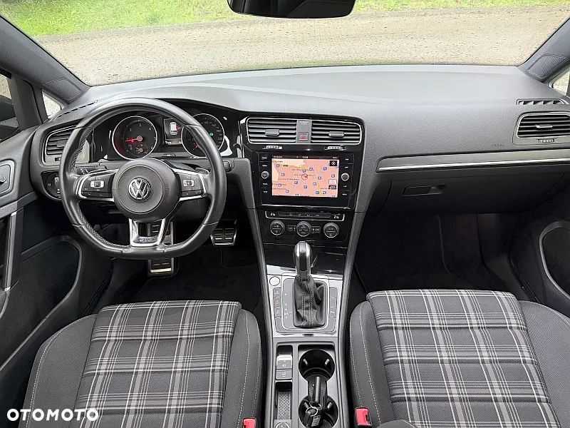 Volkswagen Golf GTD BlueMotion Technology DSG - 8
