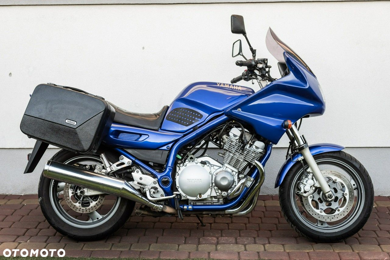 Yamaha XJ - 2