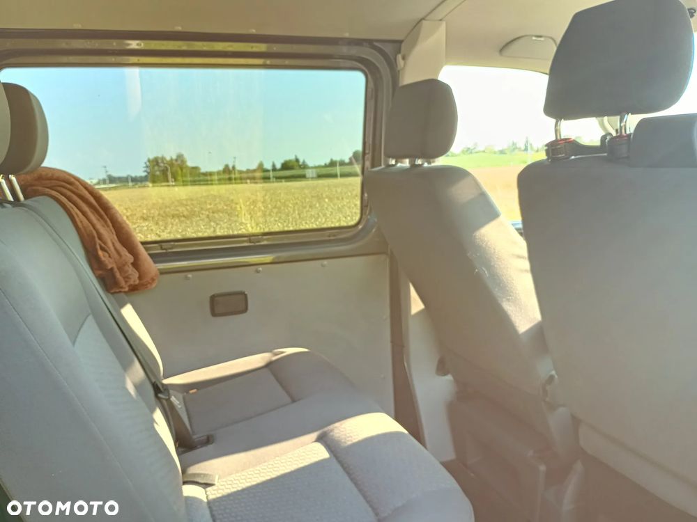 Volkswagen Transporter - 10