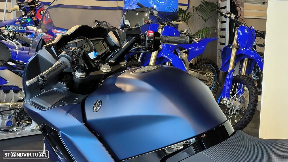 Yamaha FJR 1300AE - 7
