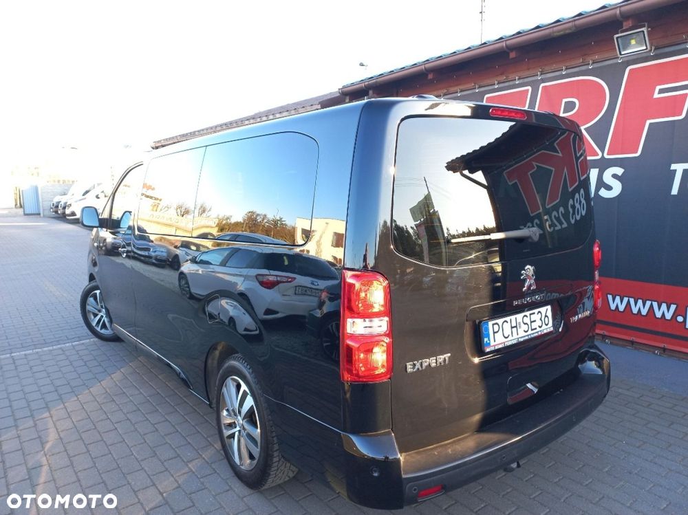 Peugeot Traveller - 6