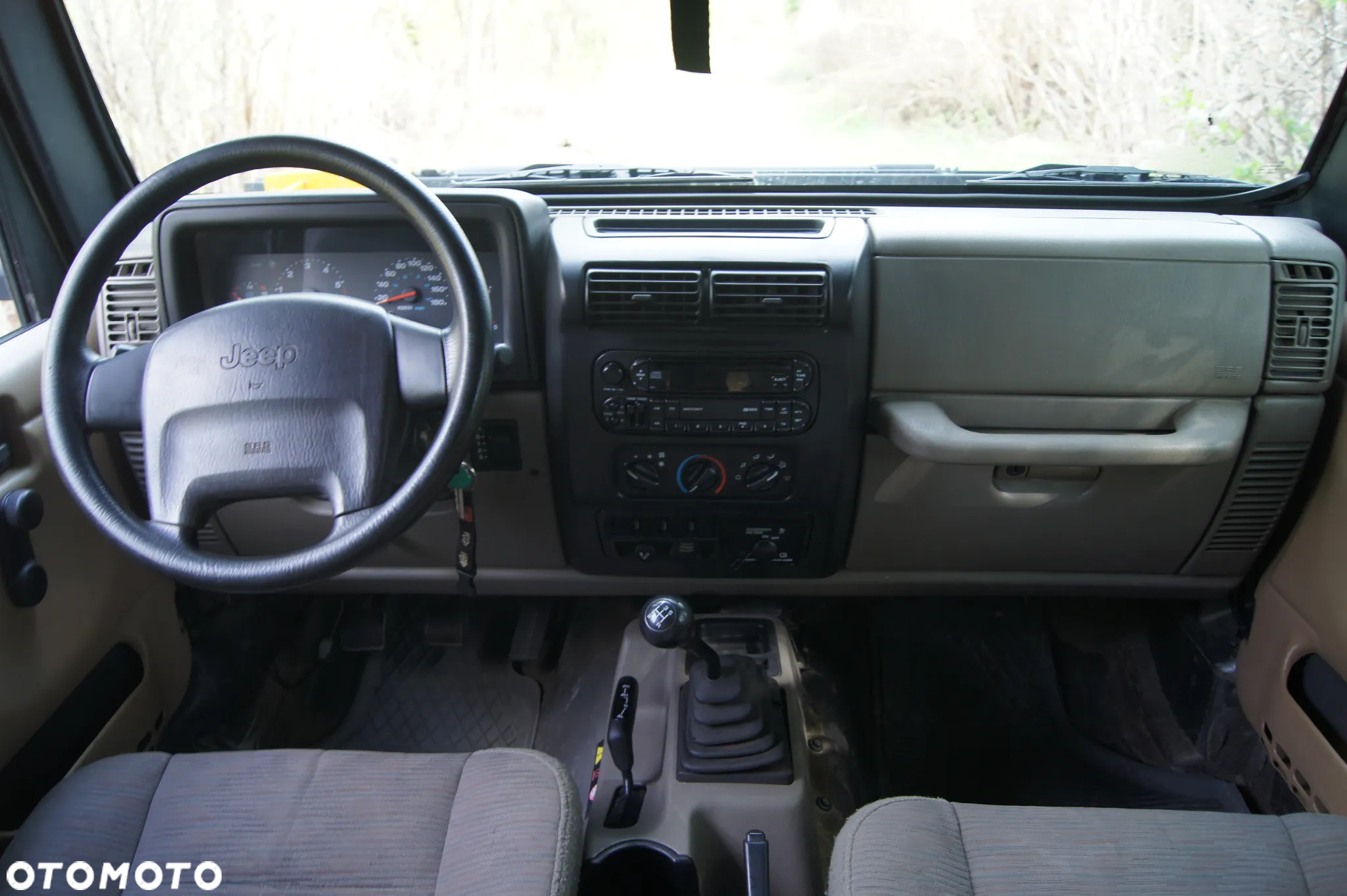 Jeep Wrangler - 10