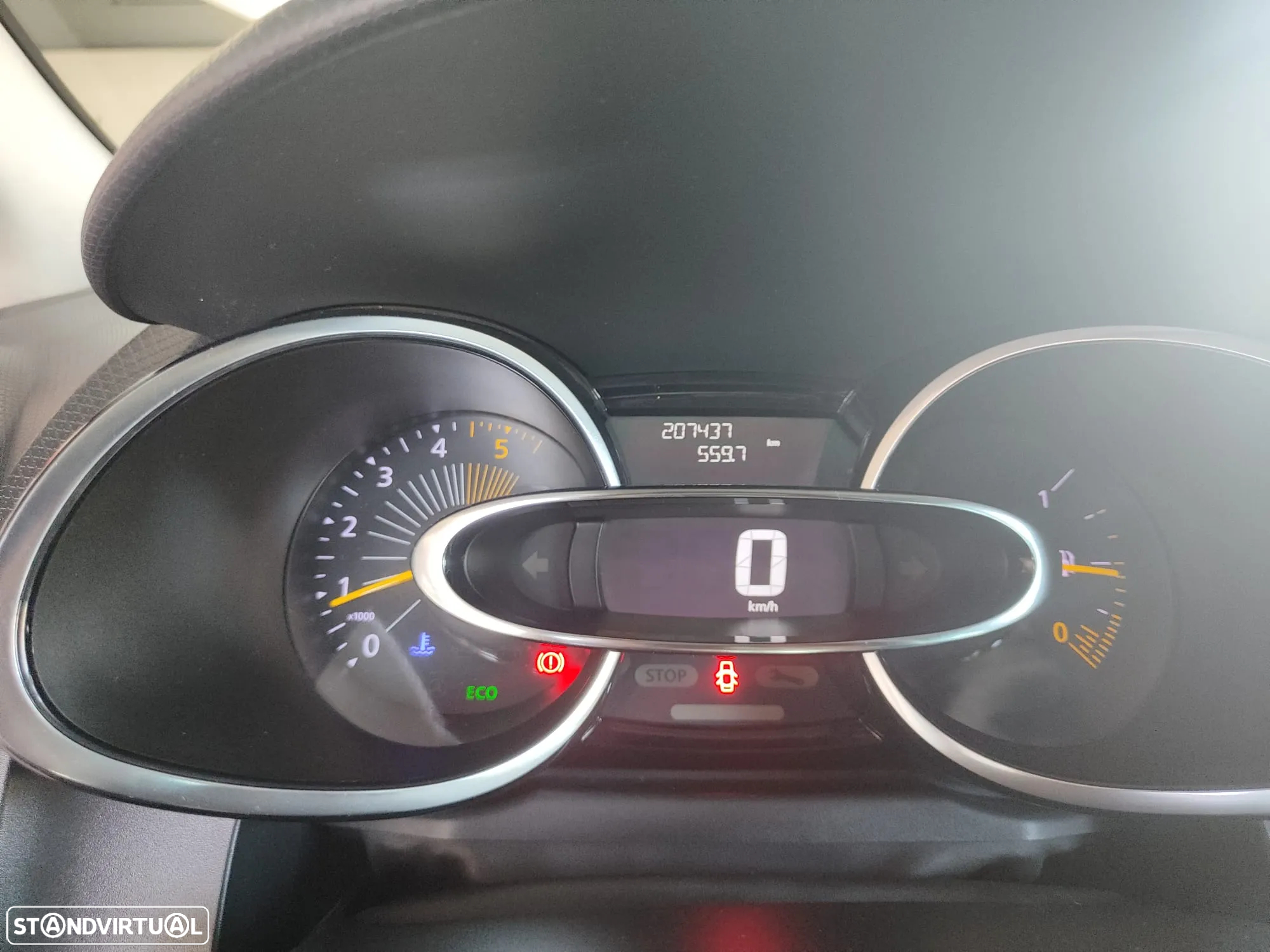 Renault Clio Sport Tourer 1.5 dCi Limited - 29