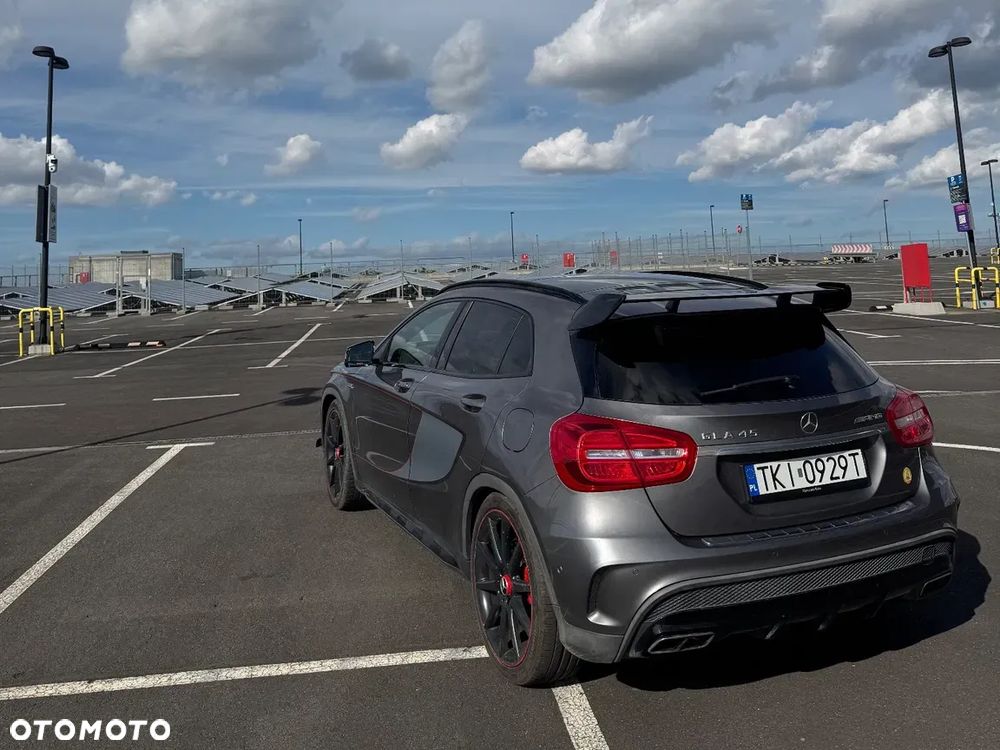 Mercedes-Benz GLA 45 AMG 4Matic 7G-DCT Edition 1 - 4
