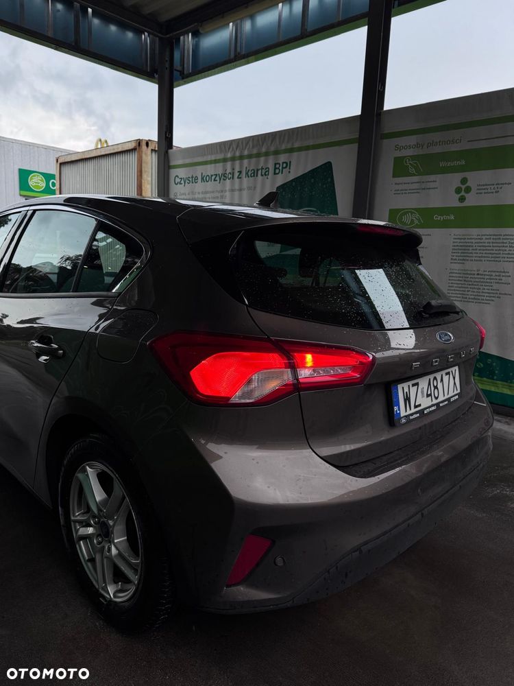 Ford Focus 1.0 EcoBoost Trend Edition Business - 9