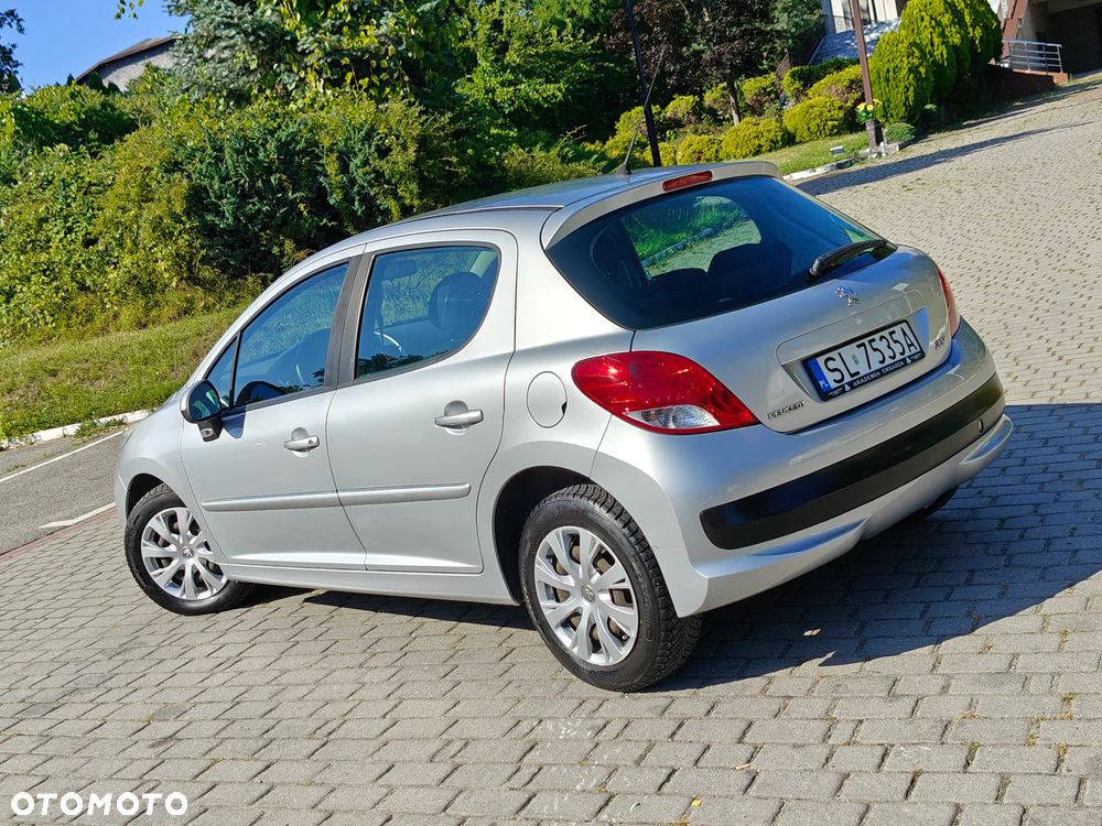 Peugeot 207 1.4 HDi Active - 1