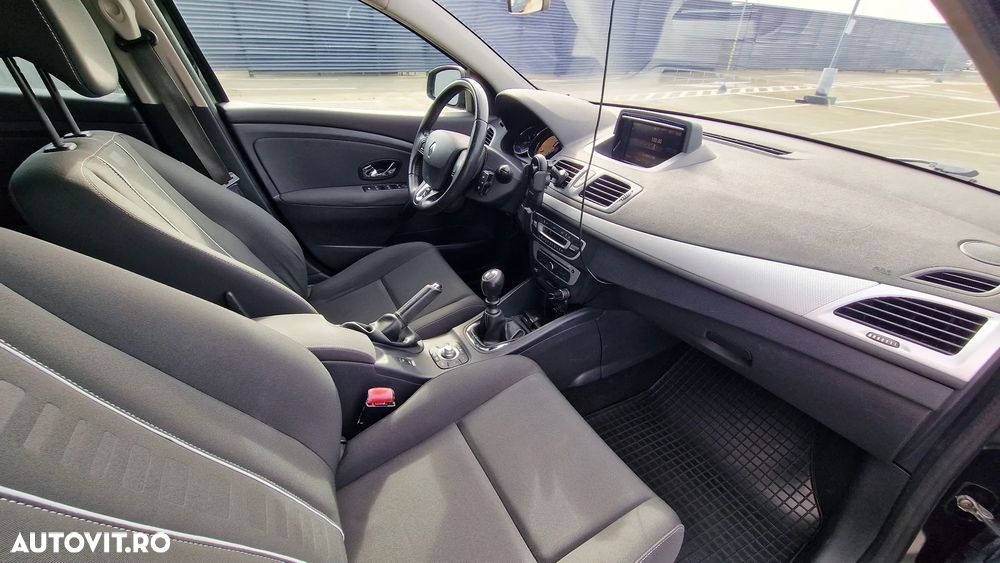 Renault Megane ENERGY dCi 110 Start & Stop LIMITED - 10