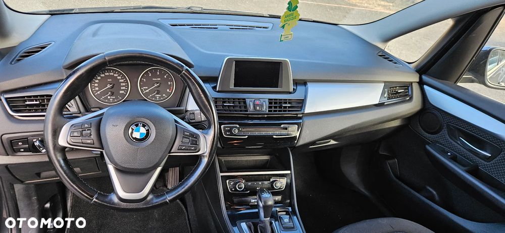 BMW Seria 2 216d Advantage - 8
