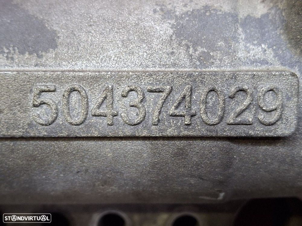 Tampa Válvulas Fuso (Mitsubishi) Canter - 3