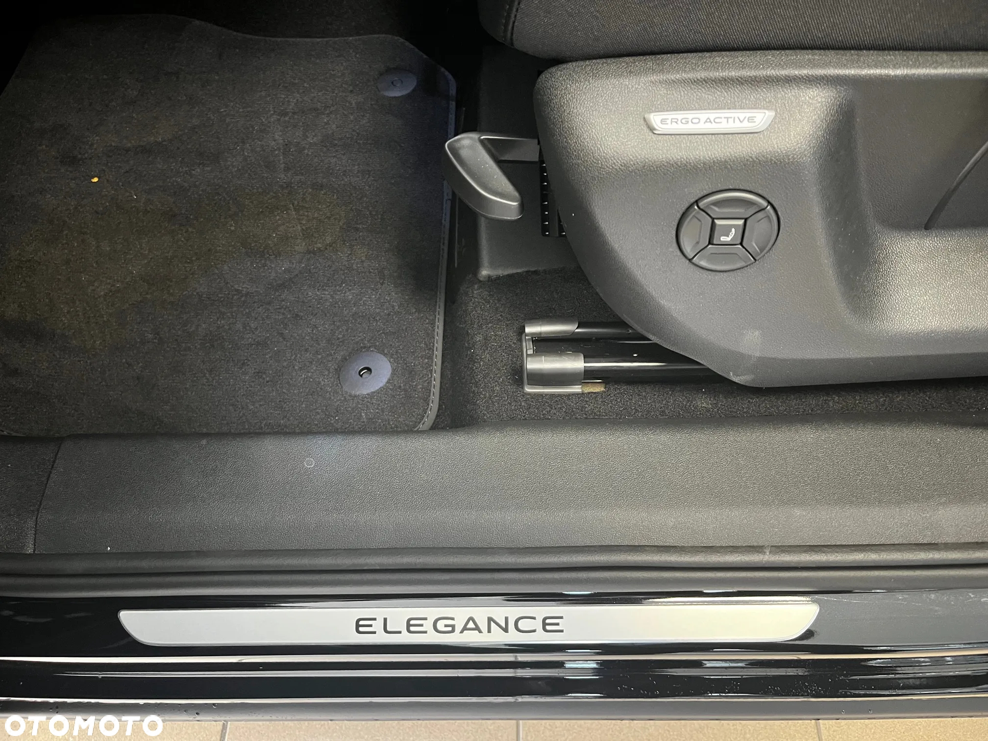 Volkswagen Tiguan 1.5 TSI EVO Elegance DSG - 12